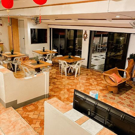 Mario'S Travellers Inn 코른 외부 사진