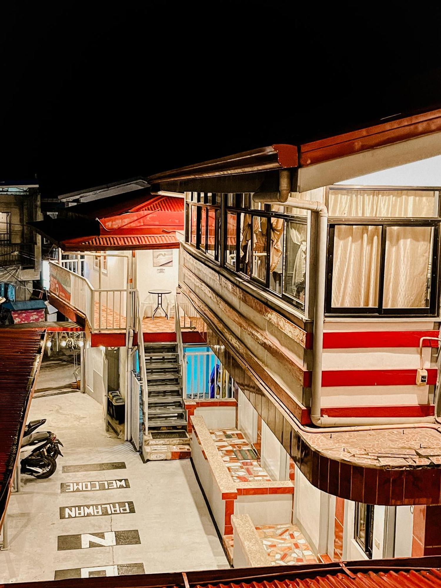 Mario'S Travellers Inn 코른 외부 사진